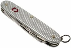 Victorinox Pioneer Alox Silver 0.8201.26 Couteau Suisse -Couteaux Soldes 5V0 8201 26 06 victorinox pioneer alox silver 5v0 8201 26 d6