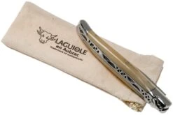 Laguiole En Aubrac Classic 12cm Corne L0212PCI-FSI1 19 Laguiole En Aubrac Classic 12cm Corne L0212PCI-FSI1 -Couteaux Soldes AUL0212PCI FSI1 09 laguiole en aubrac v201908