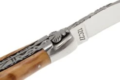 Laguiole En Aubrac 12cm Doubles Platines, Loupe D'olivier, L0712LLI-FSJ1 13 Laguiole En Aubrac 12cm Doubles Platines, Loupe D'olivier, L0712LLI-FSJ1 -Couteaux Soldes AUL0712LLI FSJ1 04 laguiole en aubrac aul0712lli fsj1 04