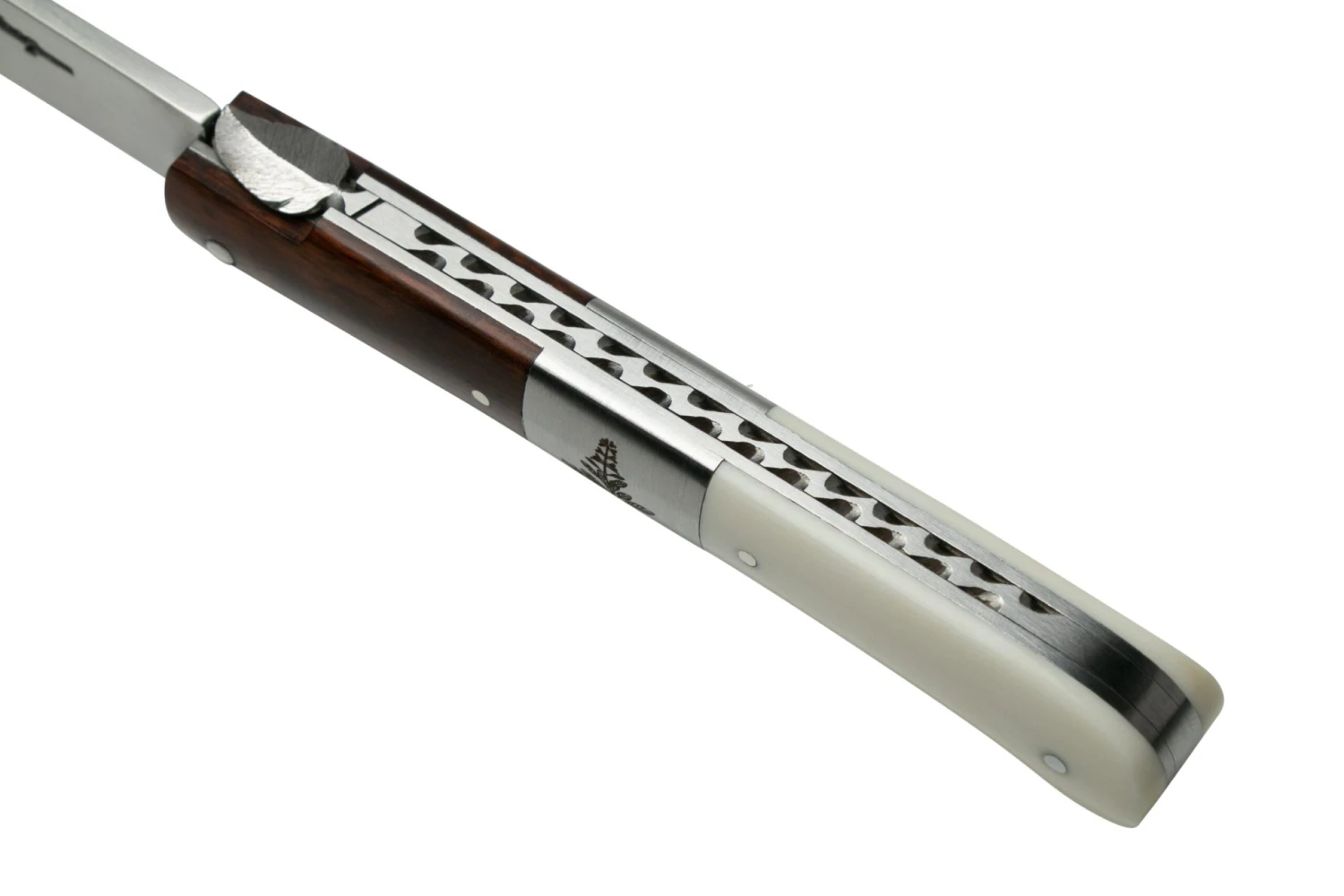 Laguiole En Aubrac Sauveterre A511MAOI Amourette, Os, Couteau De Poche 9 Laguiole En Aubrac Sauveterre A511MAOI Amourette, Os, Couteau De Poche - Image 7