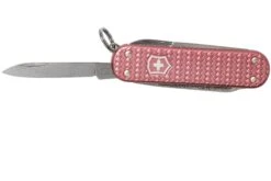 Victorinox Classic SD Precious Alox, Gentle Rose 0.6221.405G Couteau Suisse -Couteaux Soldes VT0 6221 405G 03 victorinox