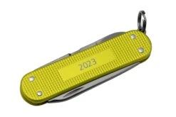 Victorinox Classic SD Alox Limited Edition 2023, 0.6221.L23 Electric Yellow, Couteau Suisse -Couteaux Soldes VT0 6221 L23 05 victorinox