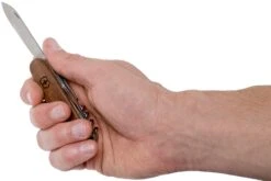 Victorinox Huntsman Bois 1.3711.63 Couteau Suisse -Couteaux Soldes VT1 3711 63 05 victorinox