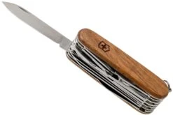 Victorinox SwissChamp Bois 1.6791.63 Couteau Suisse -Couteaux Soldes VT1 6791 63 04 victorinox