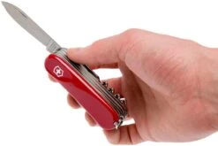 Victorinox Evolution S557, Couteau Suisse, Rouge -Couteaux Soldes VT2 5223 SE 06 victorinox vt2 5223 se 06