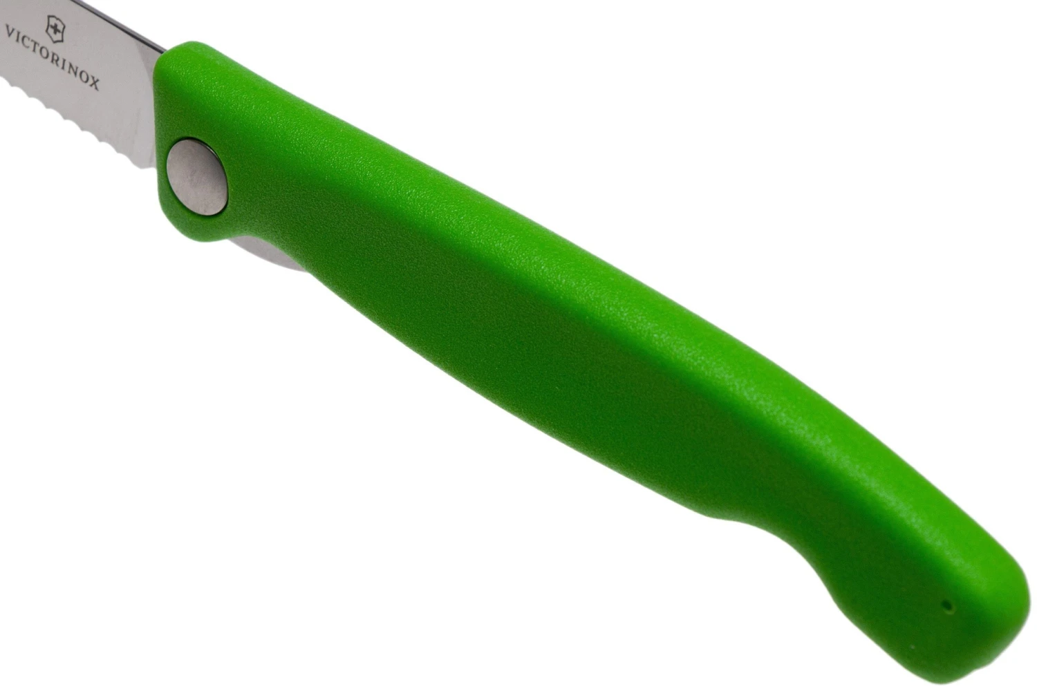 Victorinox SwissClassic 6.7836.F4B Couteau à Légumes Pliant Dentelé, Vert 8 Victorinox SwissClassic 6.7836.F4B Couteau à Légumes Pliant Dentelé, Vert - Image 6