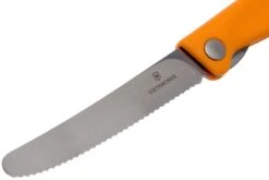Victorinox SwissClassic 6.7836.F9B Couteau à Légumes Pliant Dentelé, Orange -Couteaux Soldes VT6 7836 F9B 03 victorinox